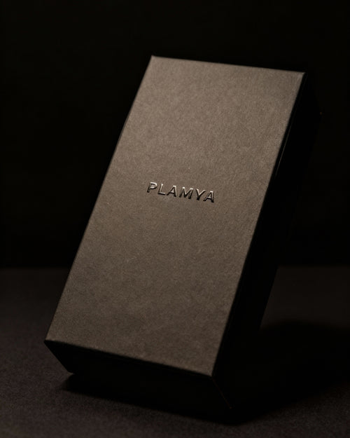 Deep Balance l Deep Burgundy & Jet Black l Set of 6 taper candles